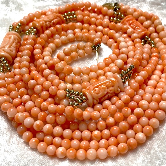 Vintage Angel Skin Coral 14K Gold Carved Shou Bead Triple Strand Necklace - Picture 6 of 12